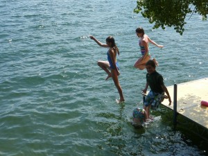 Children jumping into the water weirdly Children jumping into the water weirdly